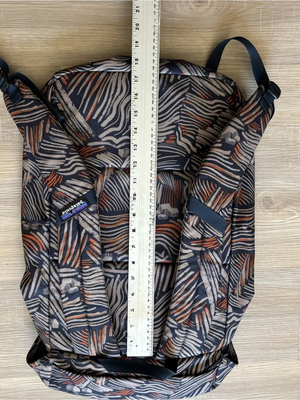 Patagonia Arbor Lid 28 Liter Pack back Hut To Hut Multi New Navy School Travel